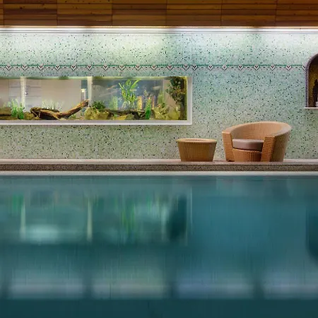 Naturmed Carbona Hotel 4*