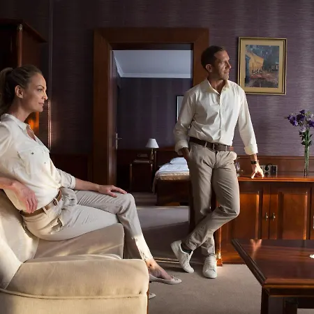 Ξενοδοχείο Carbona Thermal