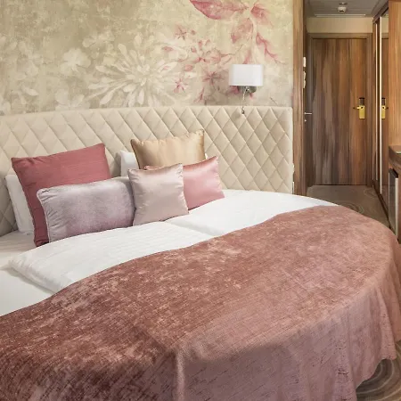 Carbona Thermal Ξενοδοχείο 4*