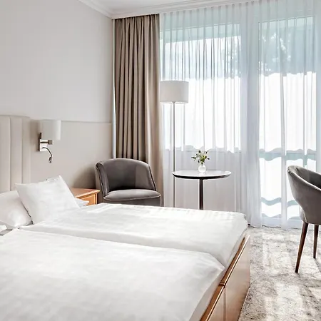Naturmed Carbona Hotel