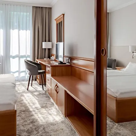 Hotel Carbona Thermal Heviz