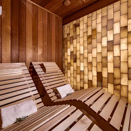 فندق Carbona Thermal