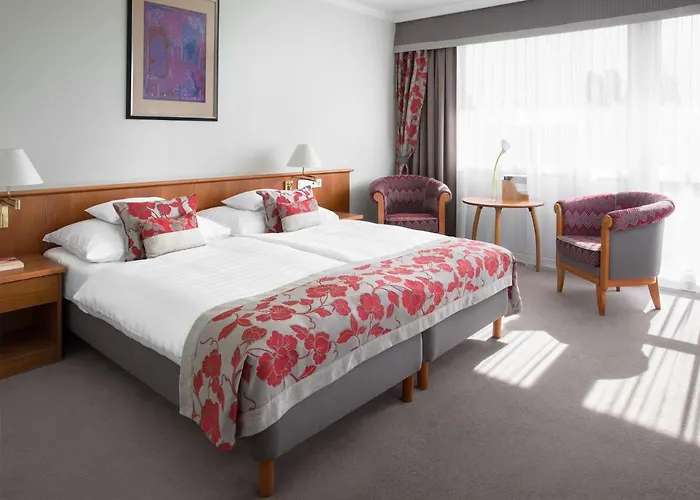 ホテル Carbona Thermal 4*