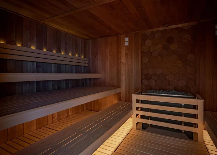 Carbona Thermal ホテル 4*