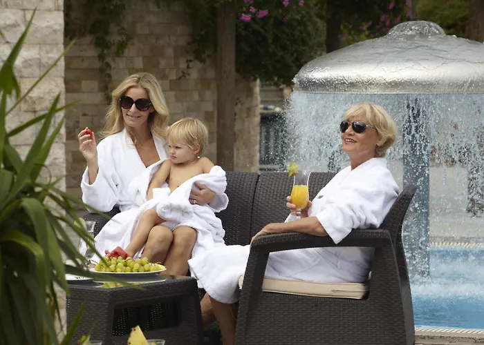 Carbona Thermal ホテル