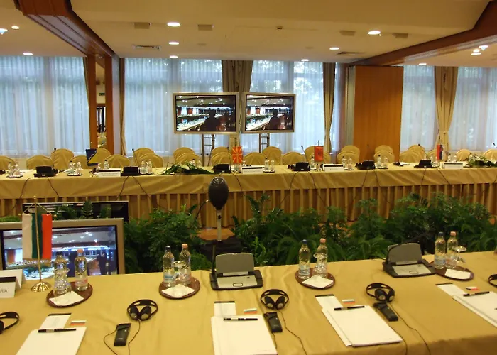 Hotel Carbona Thermal